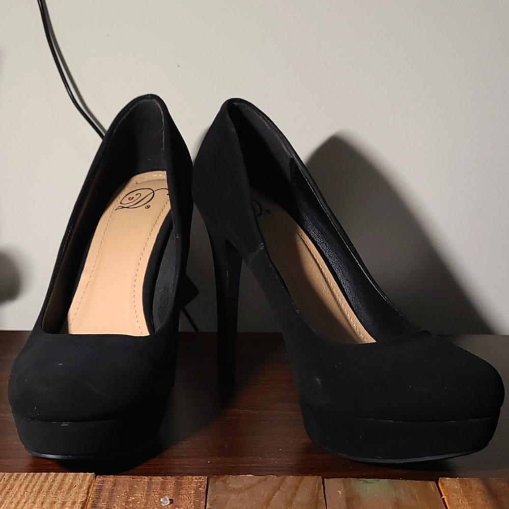 Black heels